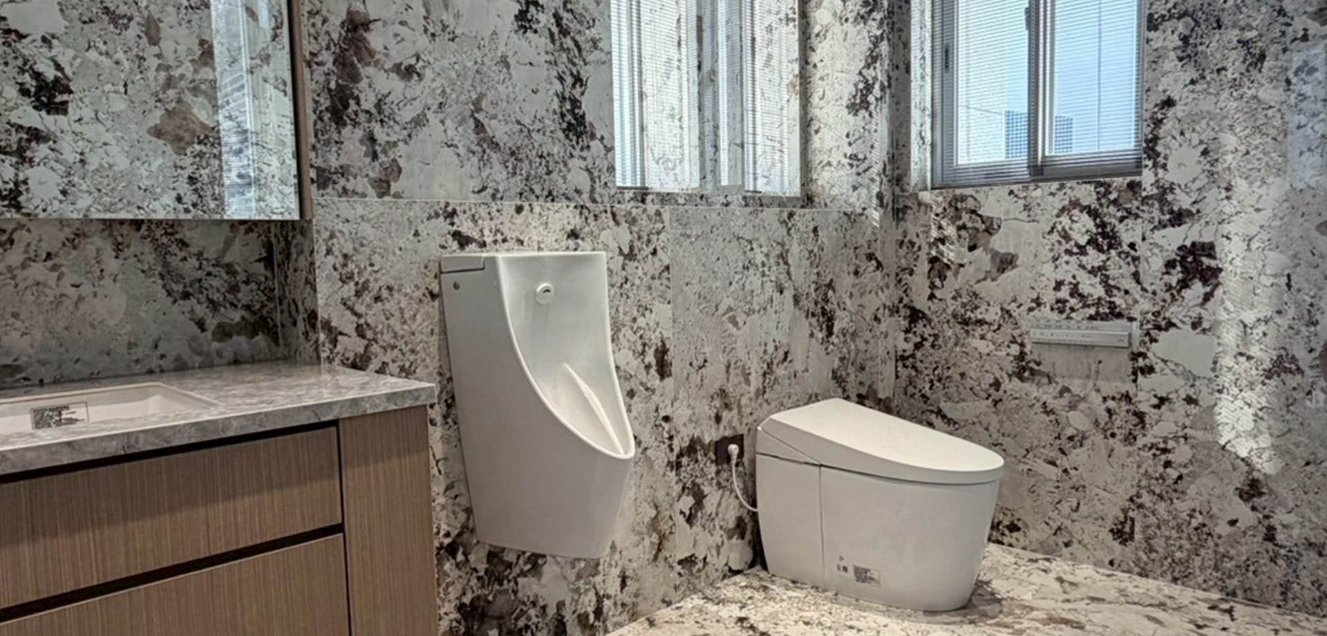 ALL_cases_26C20_R8YcwCuAOS