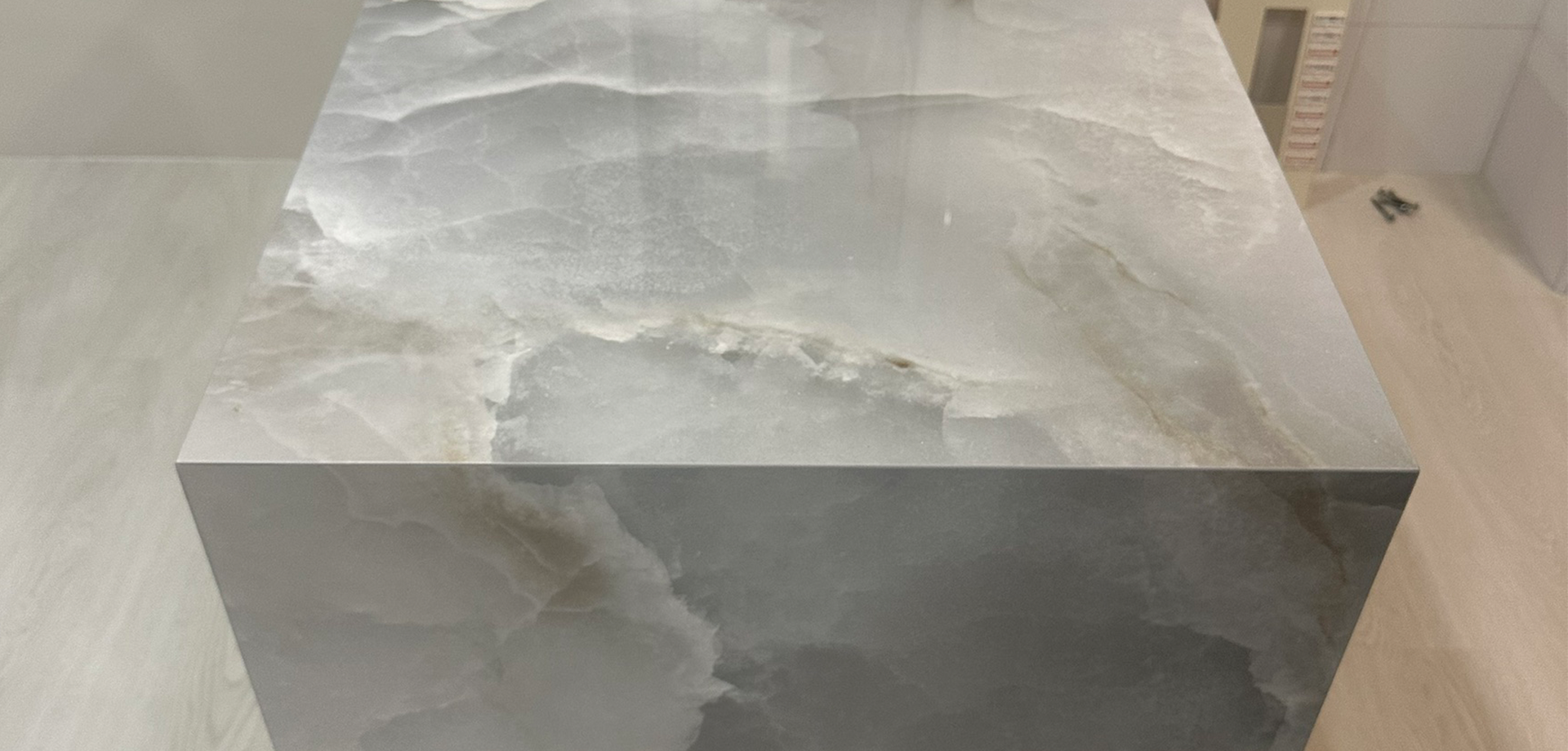 ALL_cases_26D02_ZZxOnFIEpC